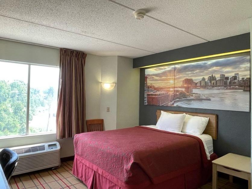 Airport Lodging Pittsburgh Airport Hotel