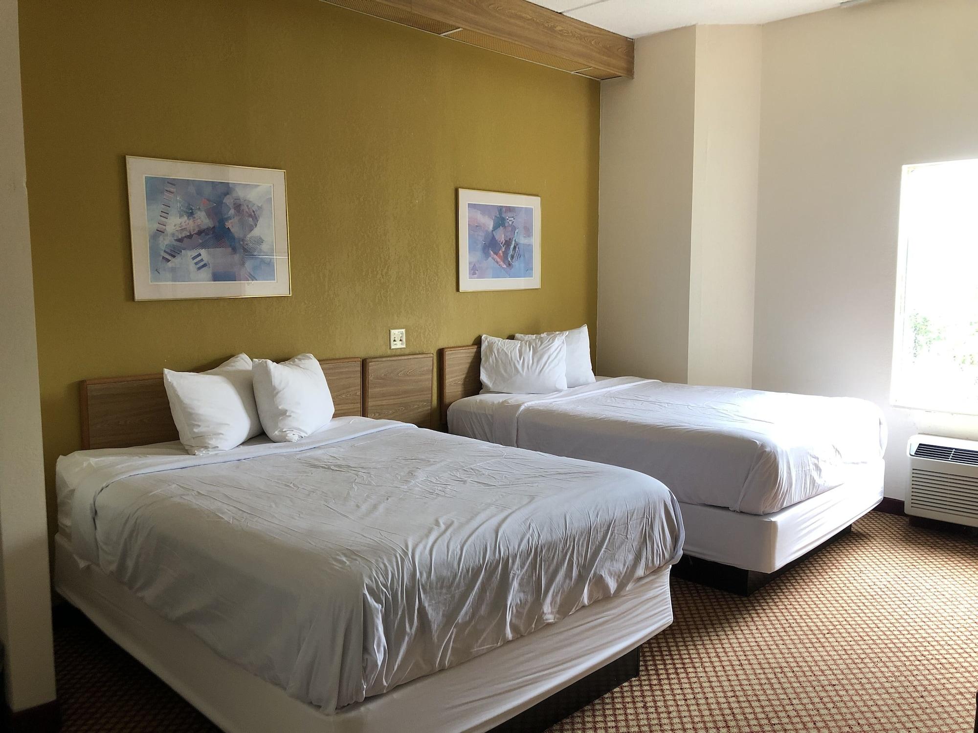 Airport Lodging Pittsburgh Airport Hotel